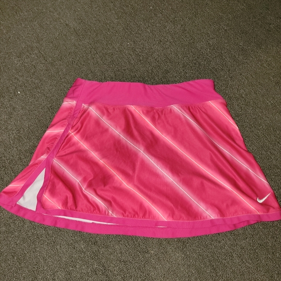 Nike Short/Skirt - Picture 1 of 2